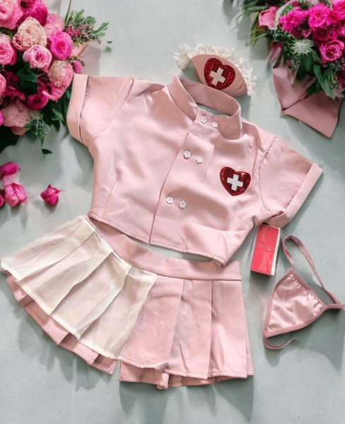 Costume d'infirmière sexy