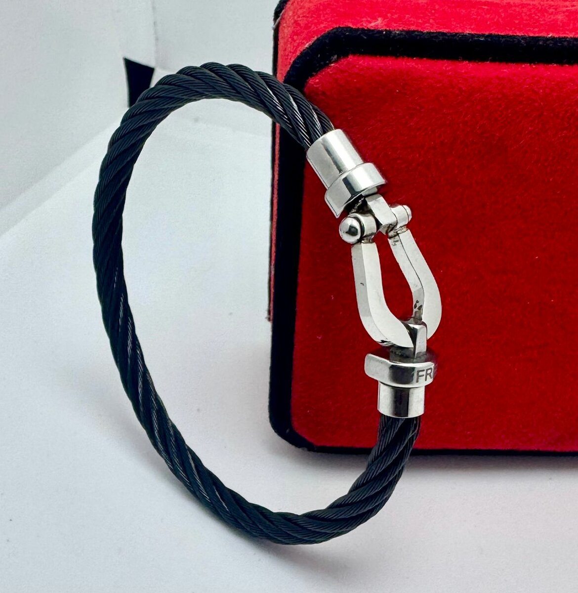 Bracelet homme en acier câblé