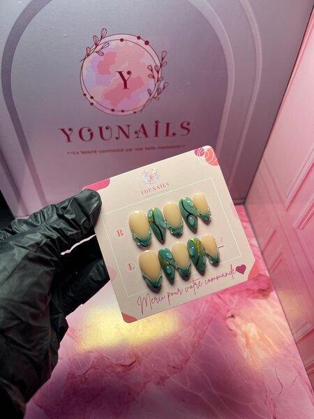 Ongles pressés élégants