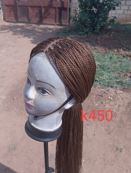 Massai wigs
