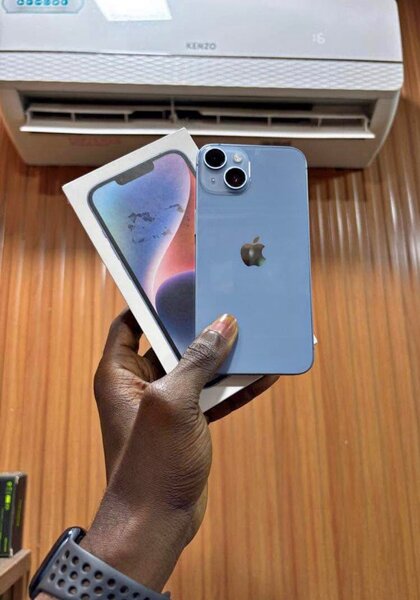 iPhone élégance bleu 128Go