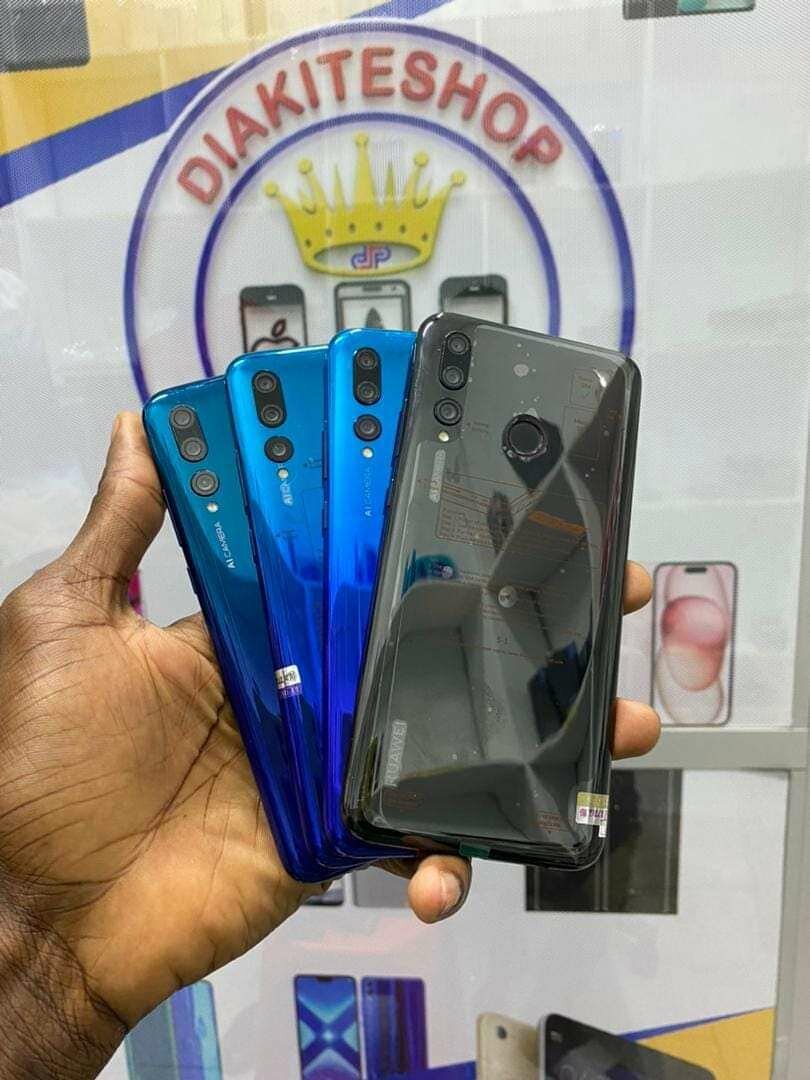 HUAWEI Psmart+2019 (128GB-6RAM)