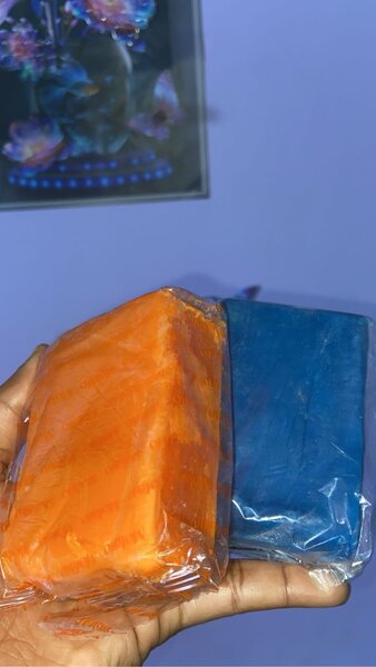 • Nos savons: Molato, Nila