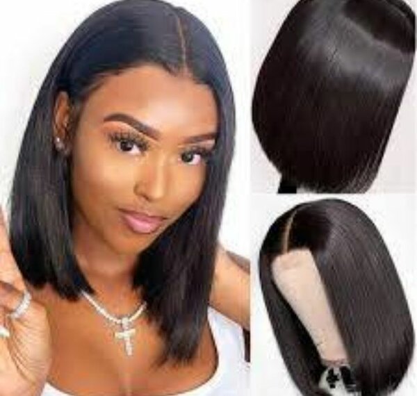 PERRUQUE COUPE CARRE