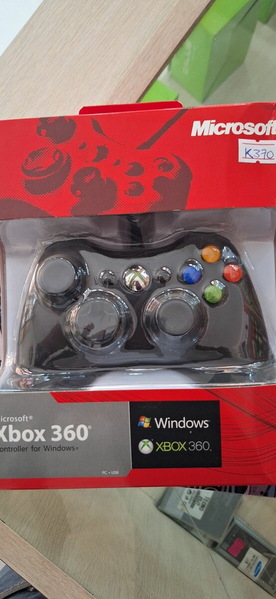 XBOX 360 CONTROLLER