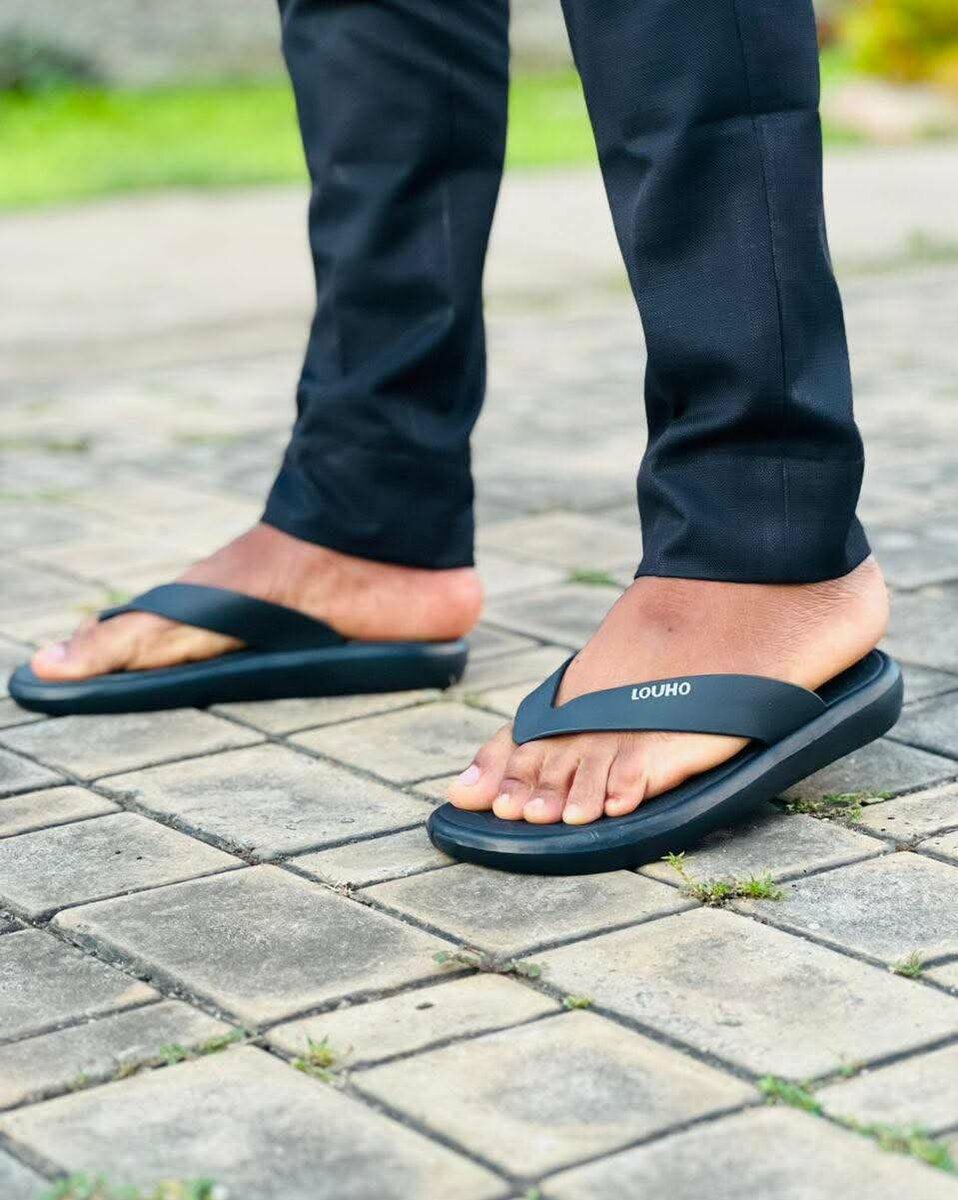 Tongs confortables LOULHO