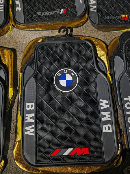 Tapis de voiture BMW