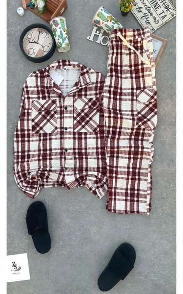 Pyjama à carreaux confortable