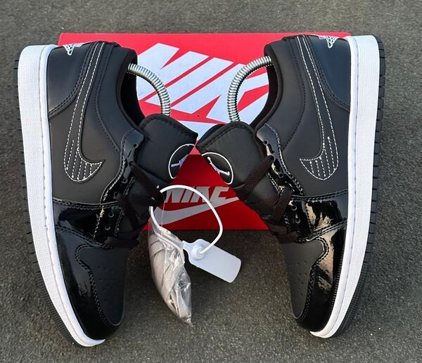 Nike Chaussures Basses Noires