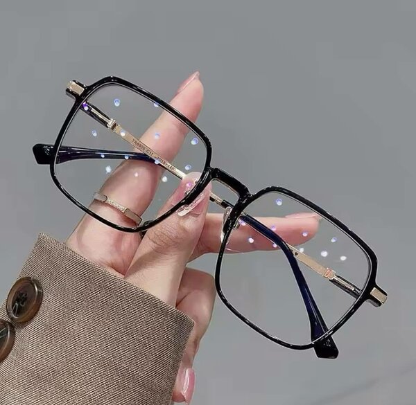 8.k avec le coffre d'origine