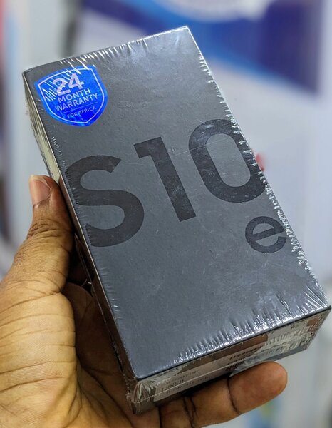 Samsung Galaxy S10e 128/6go