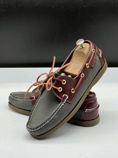 Magnifiques chaussures sebargo pour hommes et femmes