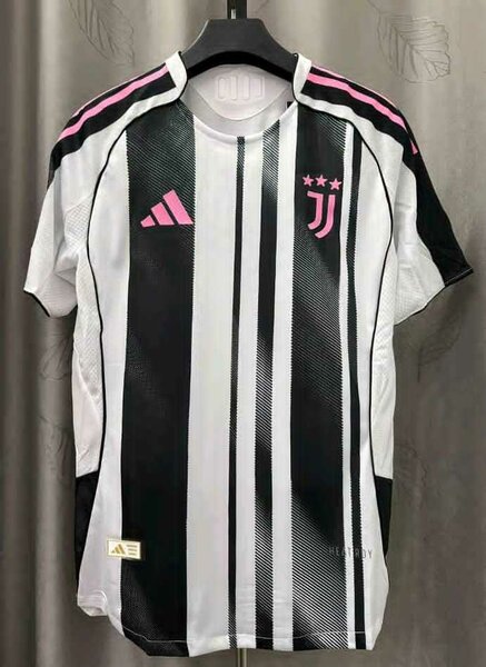 T-shirt de foot Juventus