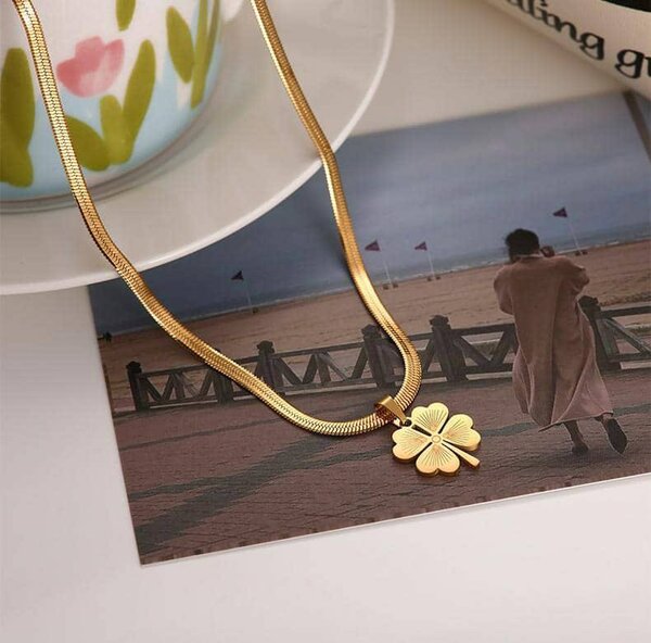 Chaîne unique en or plaque 18K