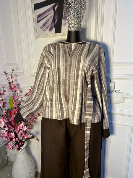 Tenue décontractée rayée