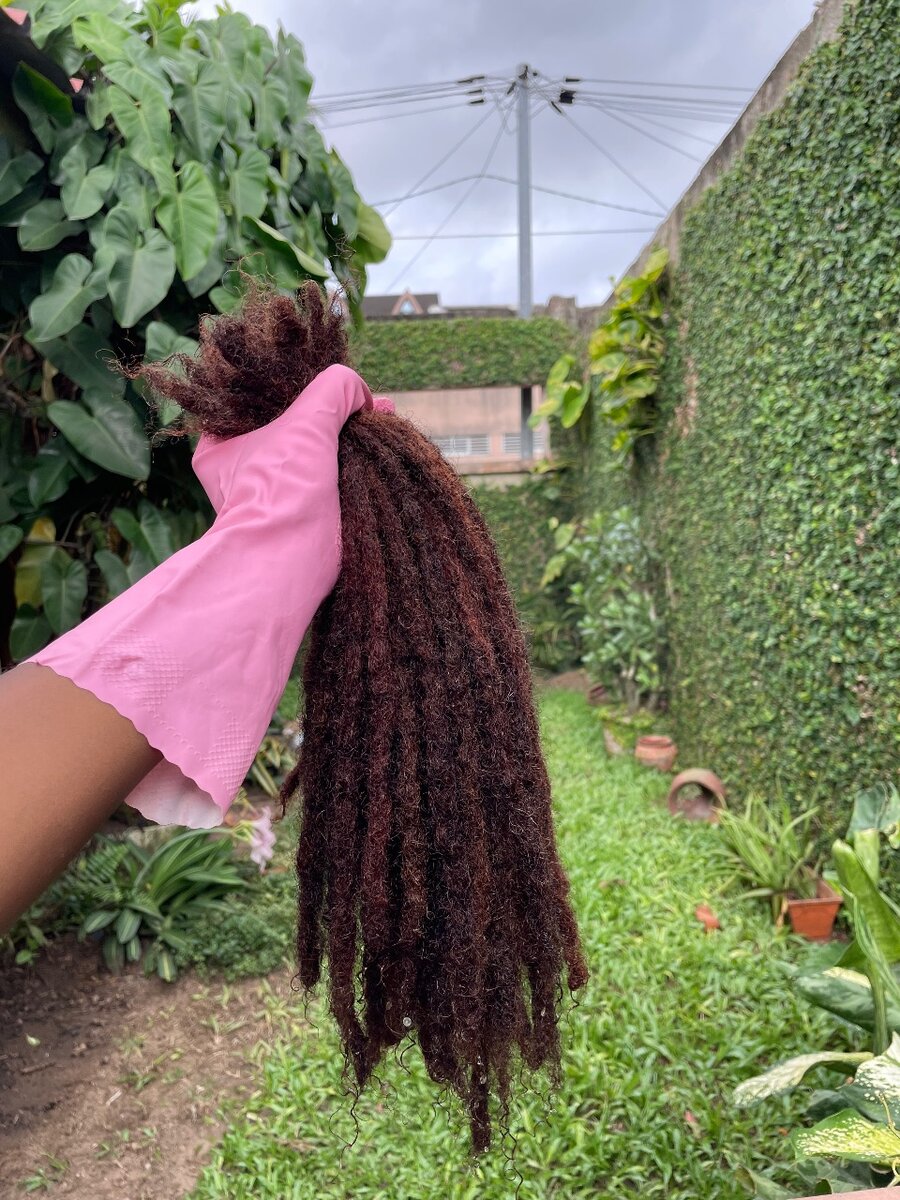 80 tiges  de locks humaine