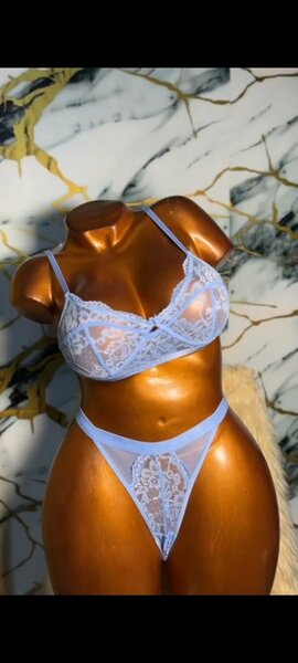 Ensemble lingerie dentelle sexy