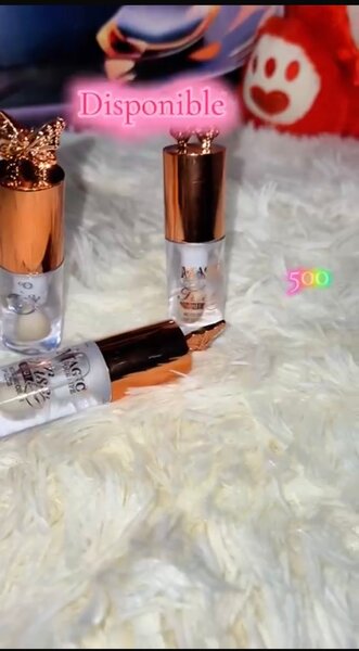 Gloss à lèvres volumisateur