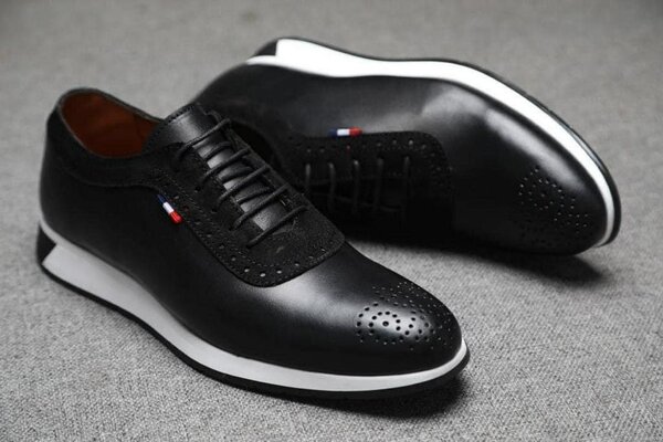 Chaussures derby élégantes homme