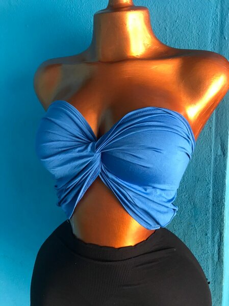 Top bustier bleu chic