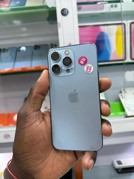 iPhone 13pro 138giga quasi neu