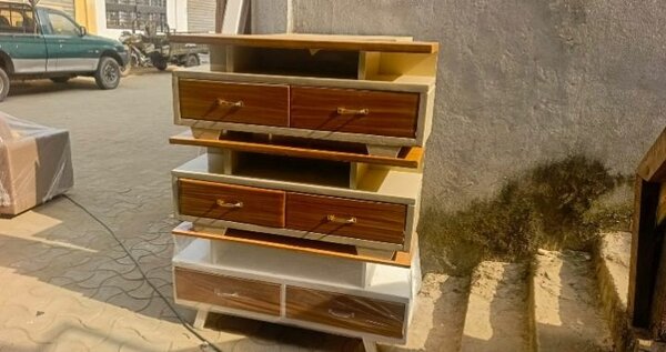 Commode en bois élégante