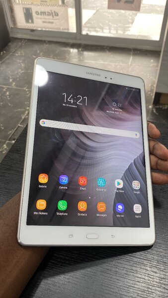 Tablette Samsung 9,8 pouces