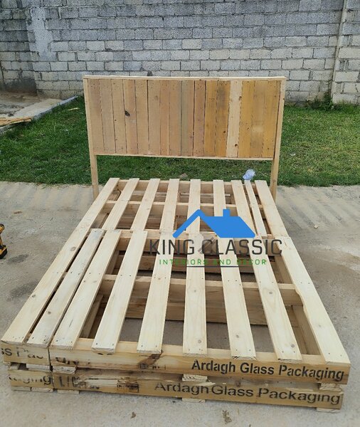 Pallet Bed