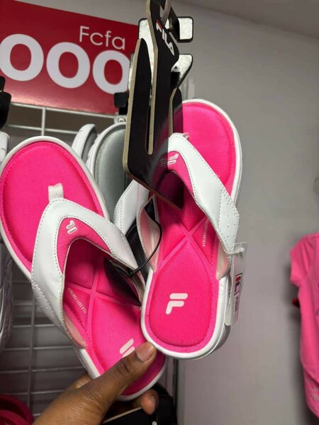 Sandales FILA colorées