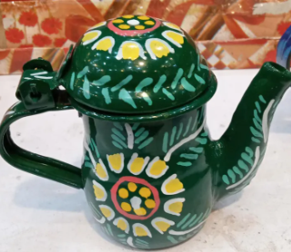 Truck Art kettle.... Beautifully designed..