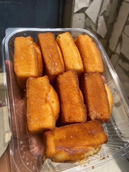 Madeleines au beurre doré