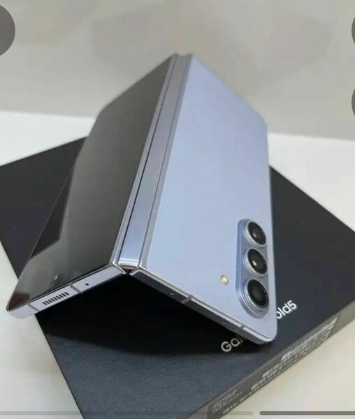 Samsung Galaxy Z Fold5