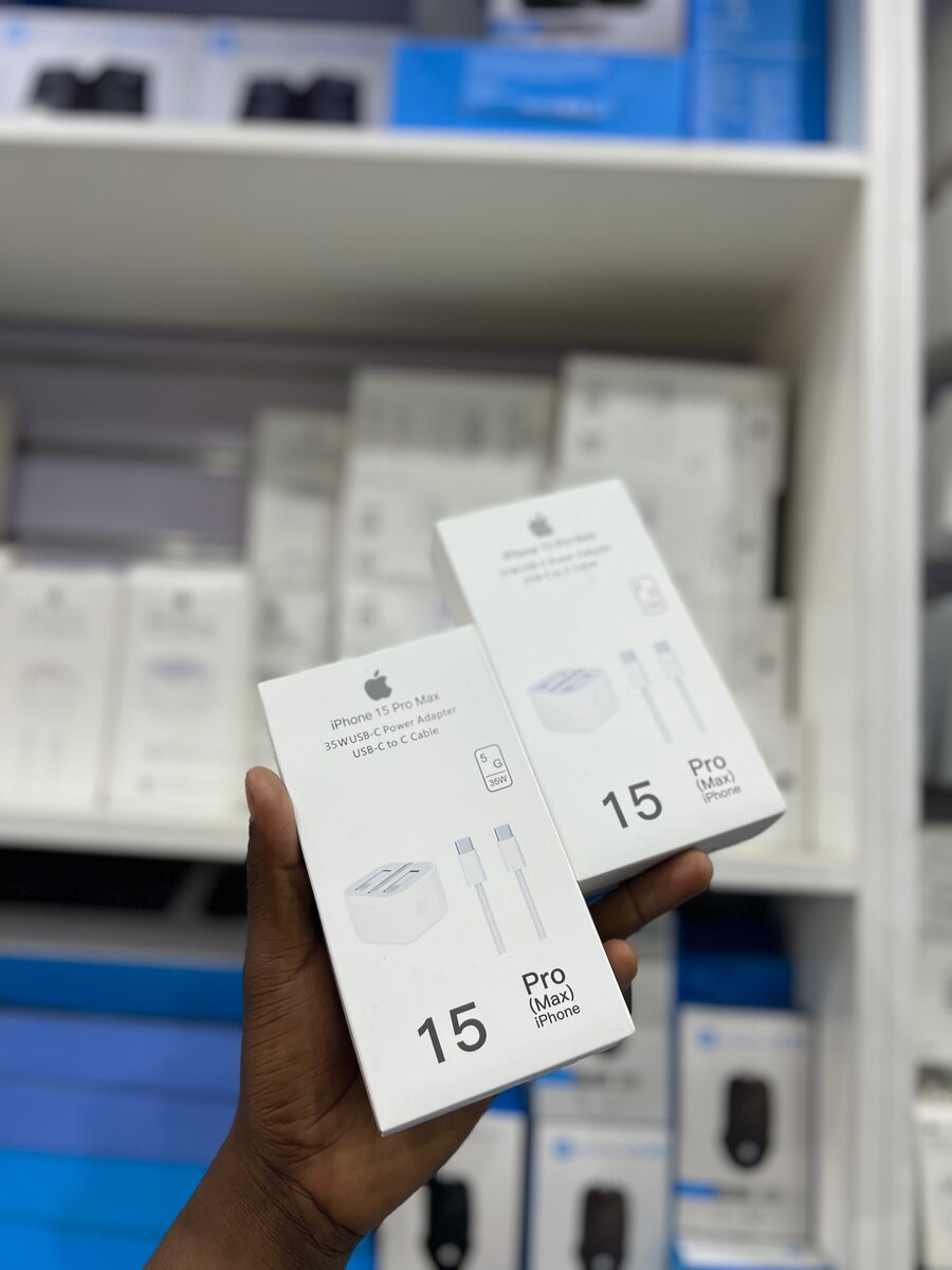 iPhone 14 & 15 complete chargers - K250  Charger heads K200