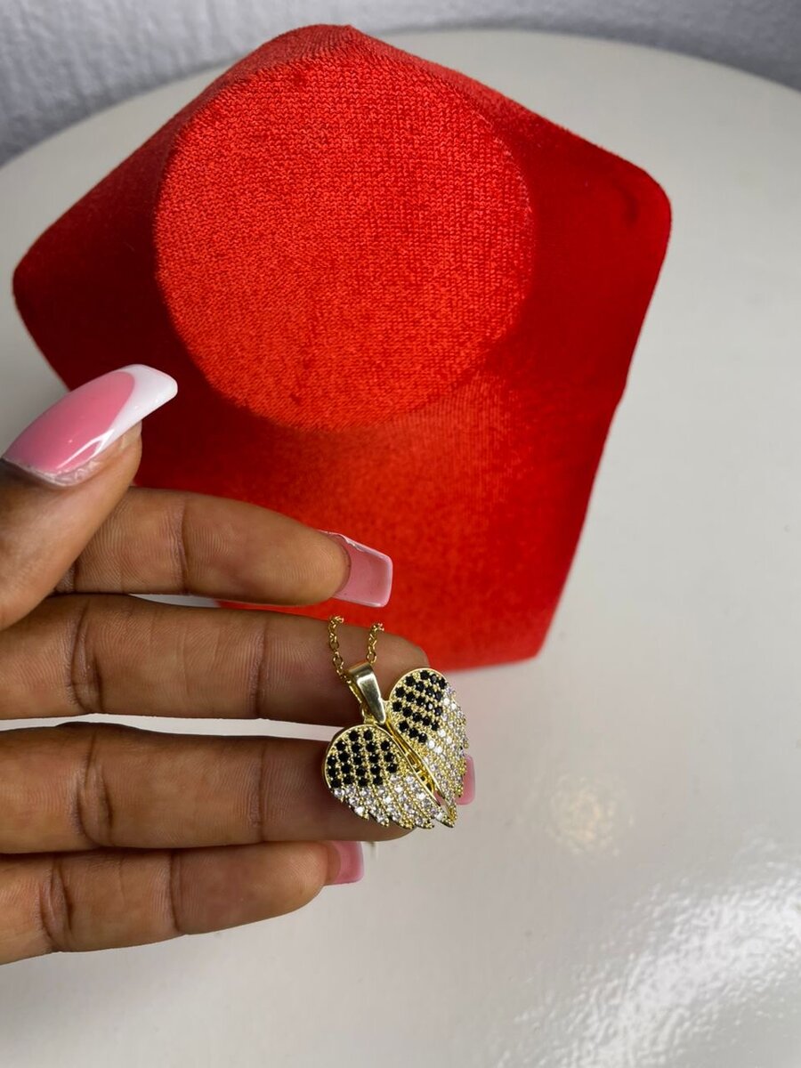 Pendentif Cœur Papillon Doré