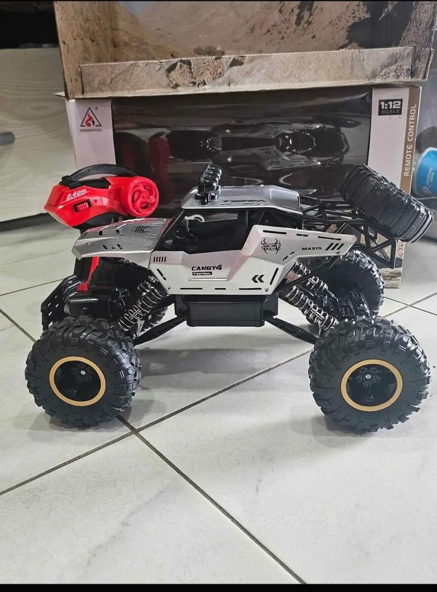 Voiture RC Tout-Terrain