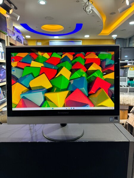 Lenovo S500z AlO 16GB processor Intel Core i5 SSD 256GB UK