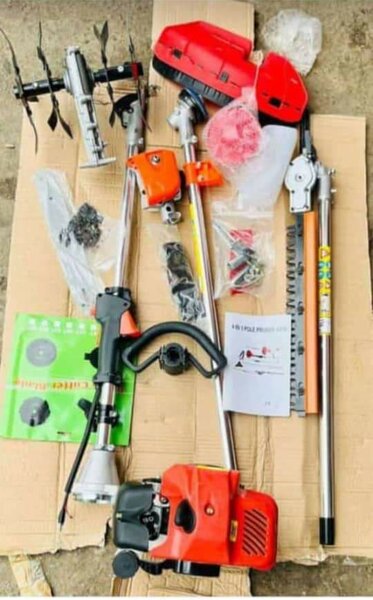 Multi-outil de jardinage 5 en 1