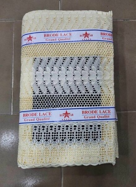 Dentelle Brodée Haute Qualité