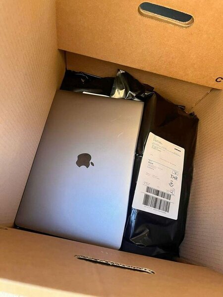 MacBook Pro Apple