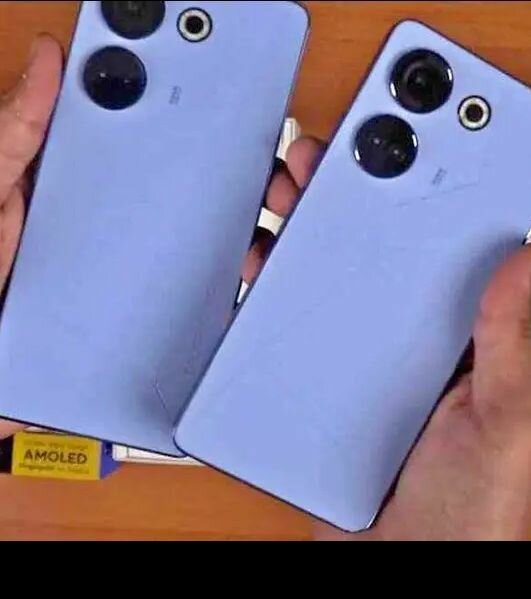 Smartphone triple caméra