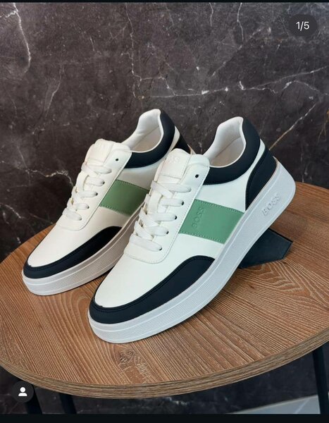 Baskets blanches tendance