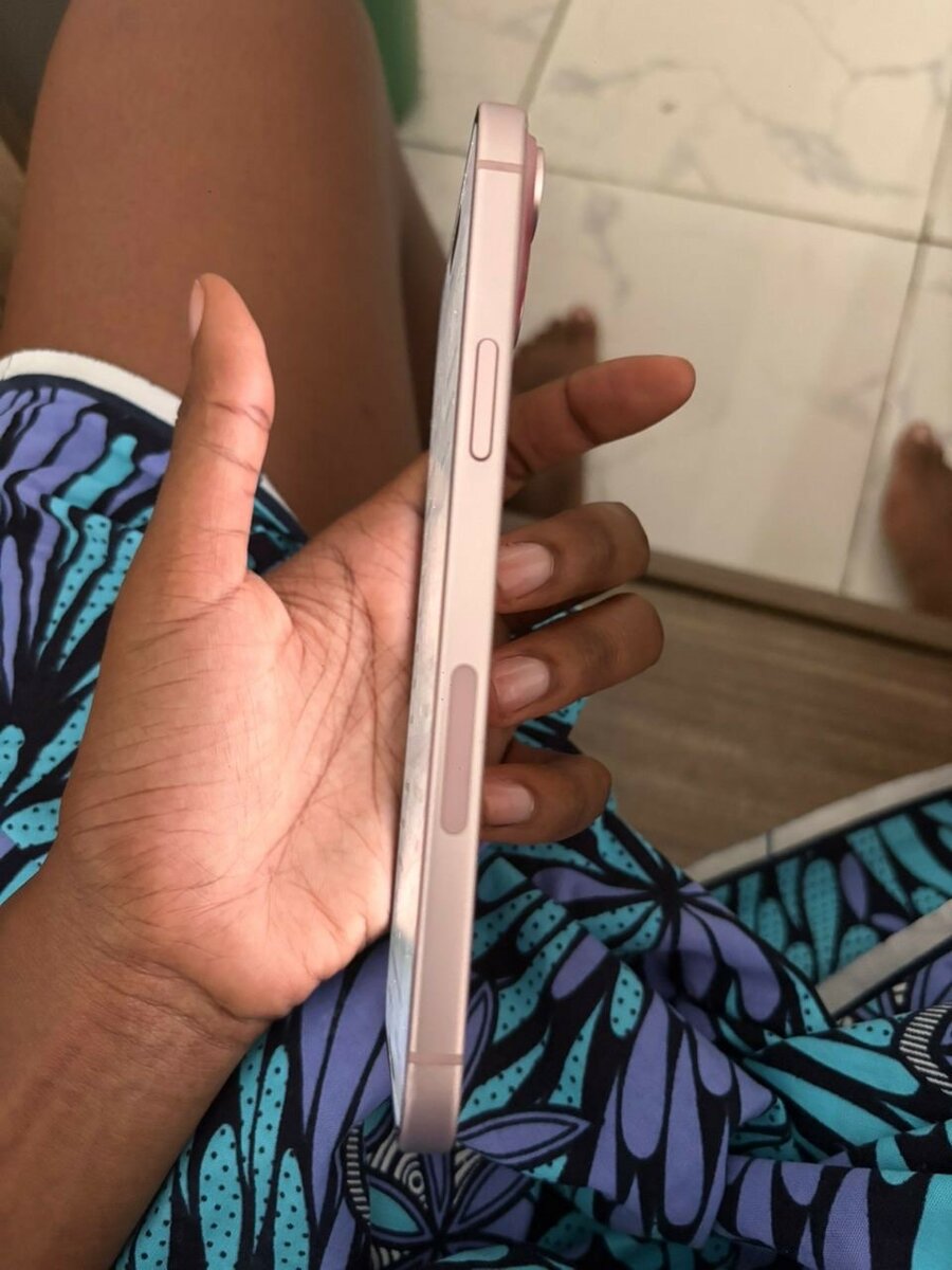 iPhone 15 Plus Rose 128 gigas
