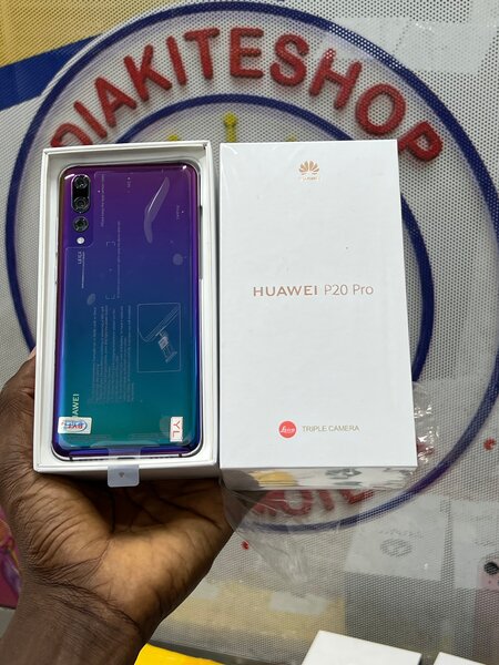 Huawei P20 Pro (256GB-8RAM)