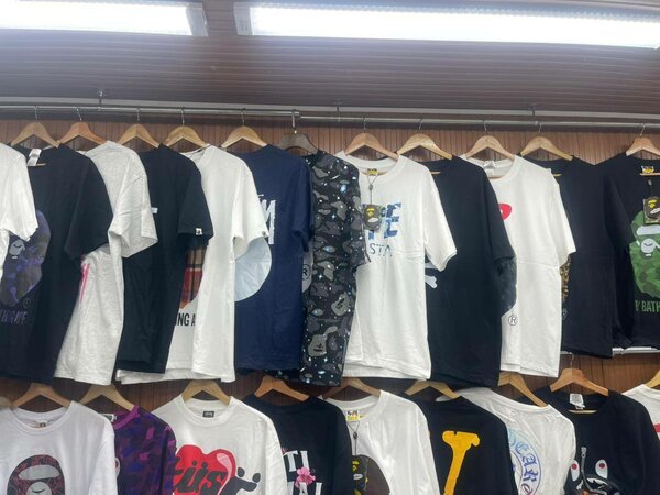 T-shirt tendance et de marque