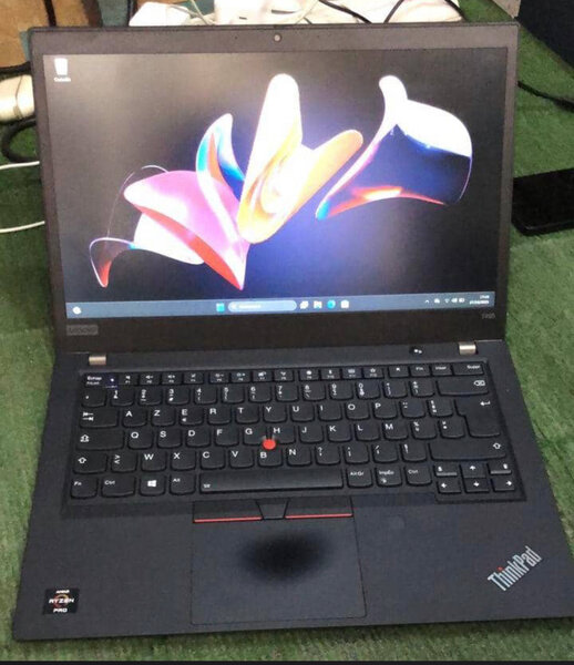 Ordinateur portable Lenovo