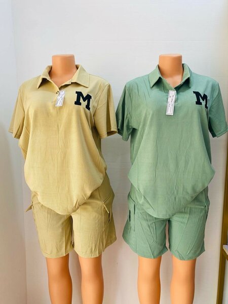 Short blouses and shirt