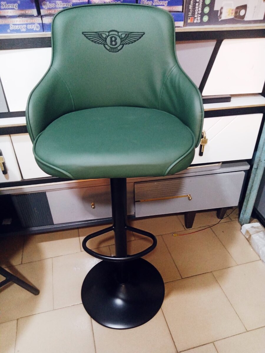 Chaise haute de comptoir