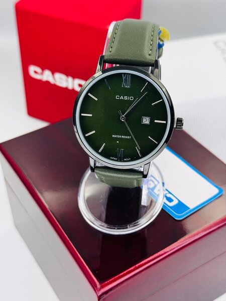 Montre Homme  Casio cuir