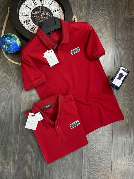 T-shirt homme  en rouge VLTN