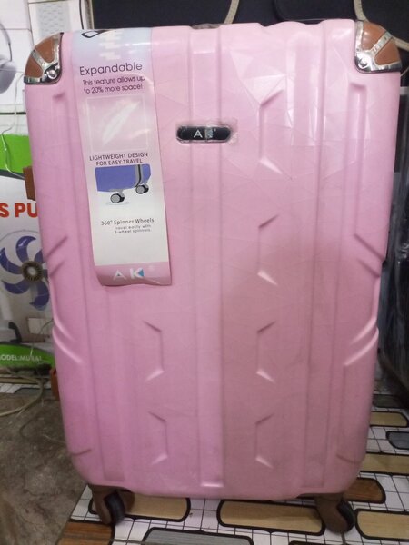 Valise extensible rose légère